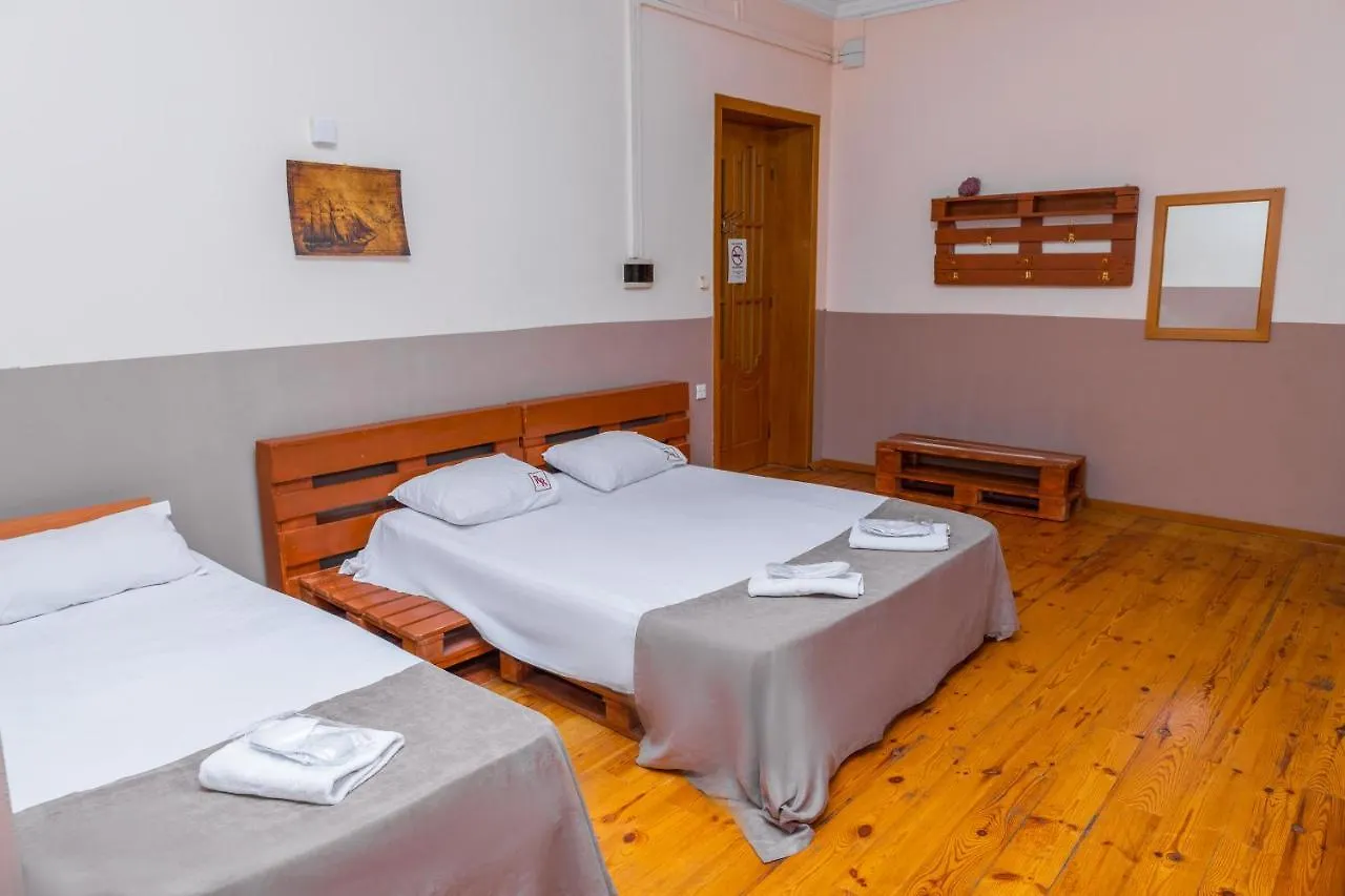 Red Roof Hotel Баку 3*,  Азербайджан