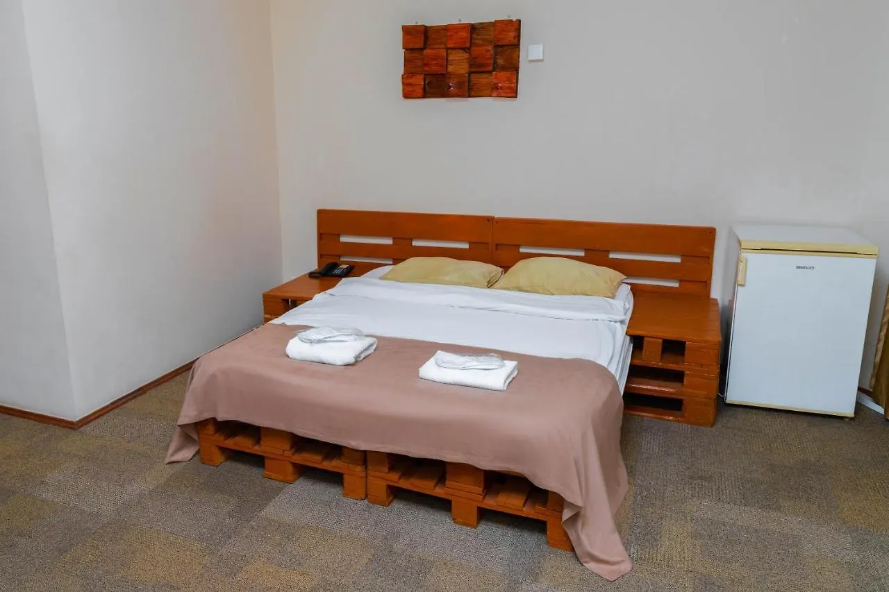 ***  Red Roof Hotel Баку Азербайджан
